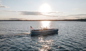 Boat Charter. Photo Credit: Mitchell Powers