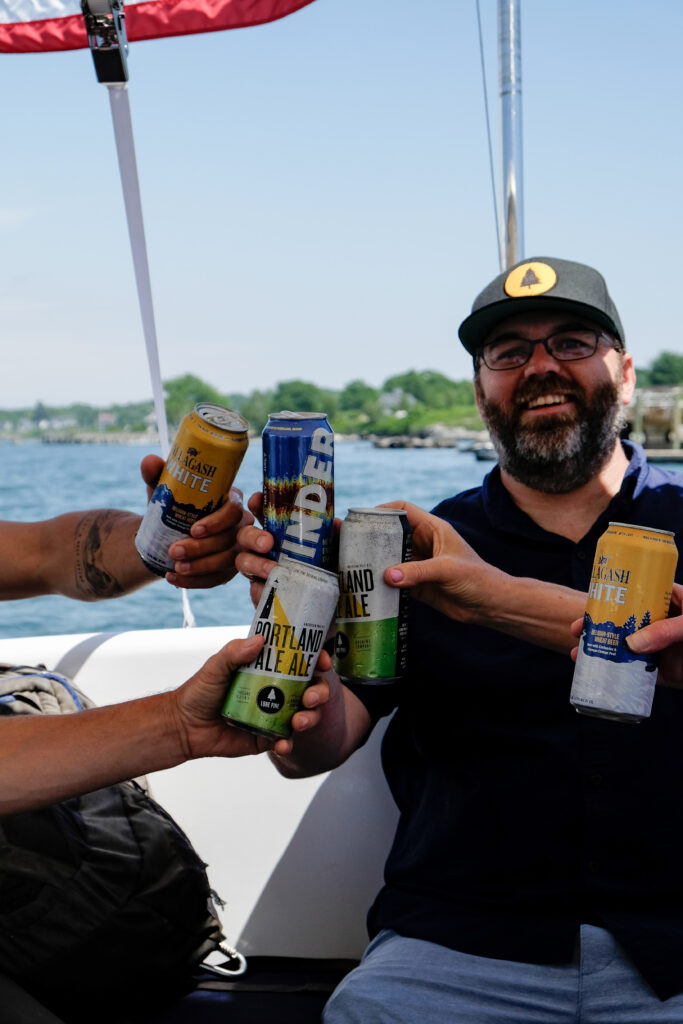 Beers on Boat Tour. Photo Credit: Portland Explorer