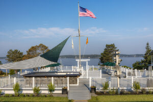 Grandview Deck. Photo Credit: Spruce Point Inn