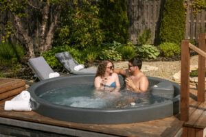Jacuzzi. Photo Credit: Spruce Point Inn