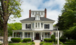 Maine Stay Inn & Cottages Exterior, Photo Courtesy of Kennebunkpoty Captains Collection