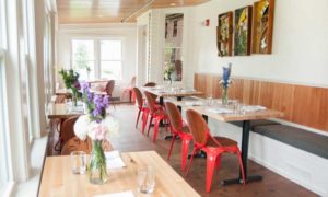 Restaurant. Photo Provided by Higgins Beach Inn