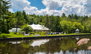 Tent and outdoor seating. Photo Provided by Diamond's Edge Restaurant