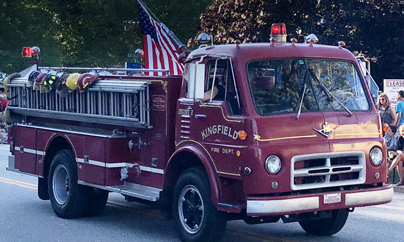 Yarmouth Clam Festival Parade Firetruck, Photo Credit: wikimedia commons, NewTestLeper79