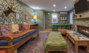 Black Elephant Hostel Living Room, Photo Credit: Peter G. Morneau