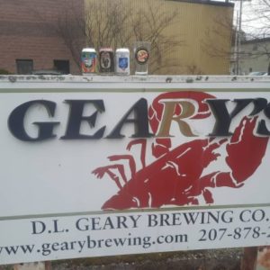 Hands-On Experience at Geary's, Photo Credit: Daniel Seddiqui / Piece of Your City Tour