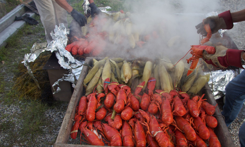 Gritty's Lobster Bake. Photo Courtesy of Visit Freeport