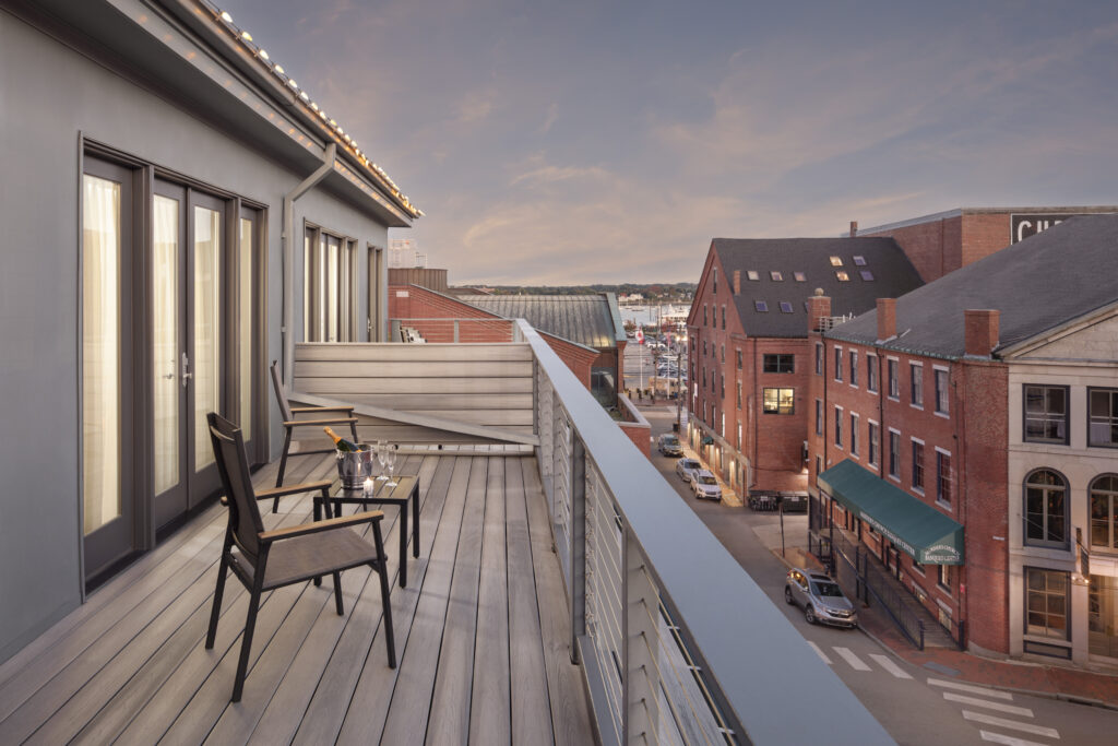 Outdoor Deck. Photo credit: Irvin Serrano