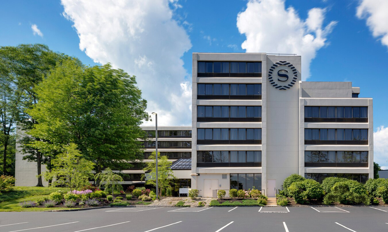 Exterior of Portland Sheraton at Sable Oaks. Photo provided by: Portland Sheraton at Sable Oaks