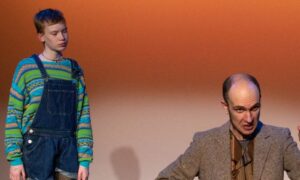 Maddy's Theatre Galaxy Hug, Photo Credits: Children's Museum