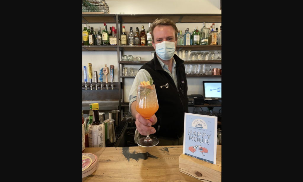 Happy Hour on the Pier - Photo Credit: Luke's Lobster Happy Hour on the Pier - Photo Credit: Luke's Lobster