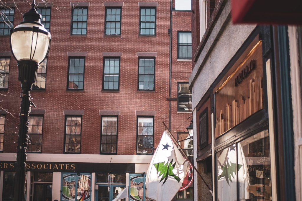 Store Front in Portland Photo Credits: Capshore Photography