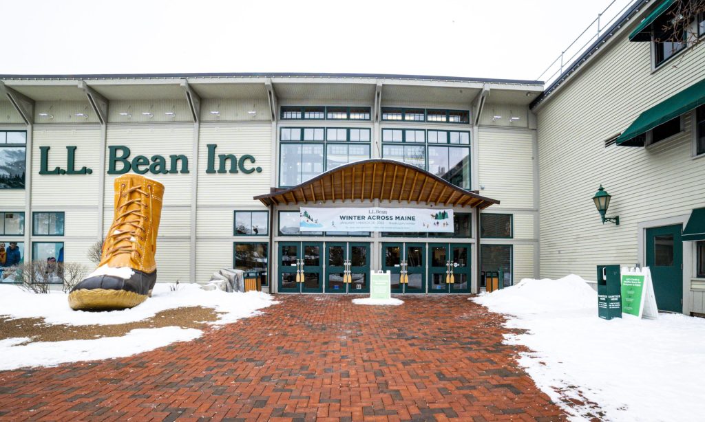 L. L. Bean Inc. Photo Credits: Capshore Photography