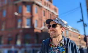 Portland by the Foot guide Dugan Murphy. Photo Credit: Dela Murphy