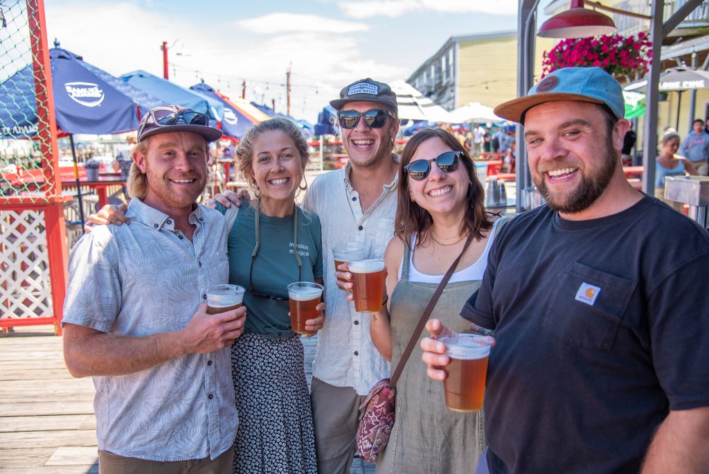 Shipyard Summer Porthole Deck, Photo Credits: Porthole Restaurant and Pub