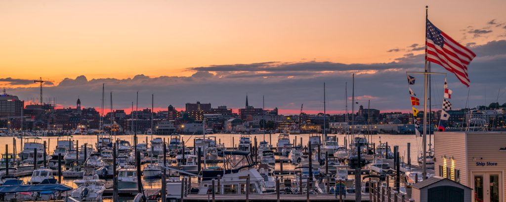 Saltwater Grille docks and cityview, Photo Credits: Peter Morneau Photography