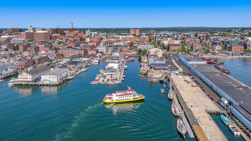 ferry with water, Photo Credits: Peter Morneau Photography