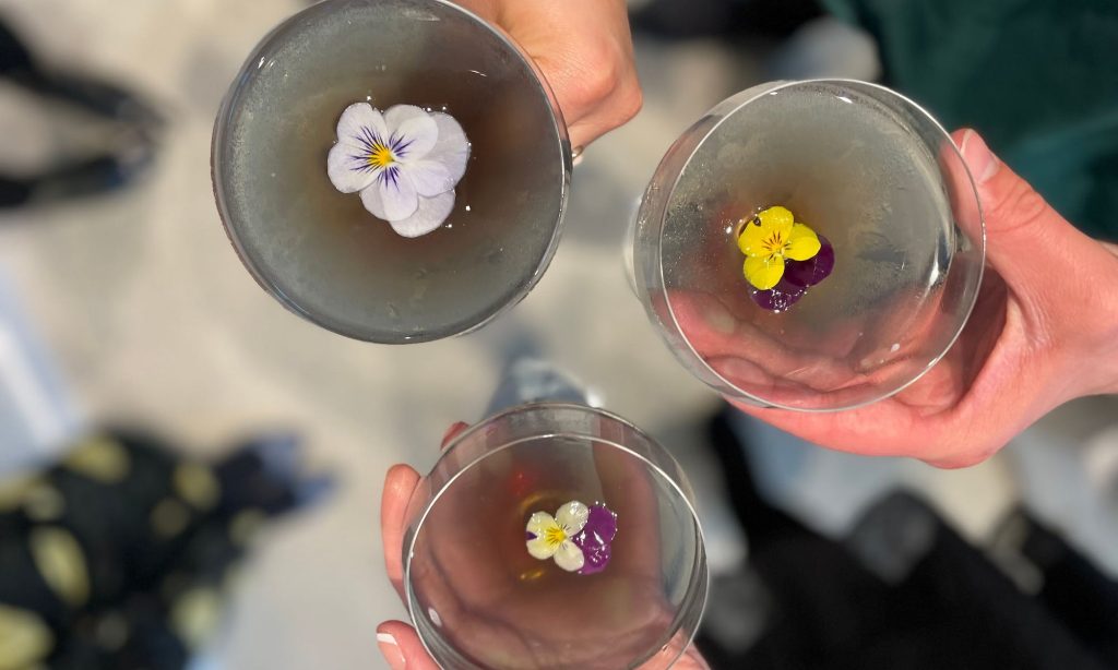 Happy hour, Photo Credits: Prentice Hospitality Happy hour, Photo Credits: Prentice Hospitality