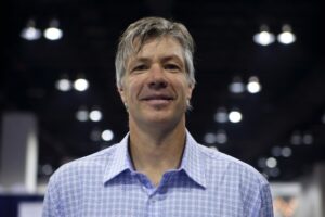 Headshot, Photo Credit: Roger Beaudoin - President of Restaurant Rockstars