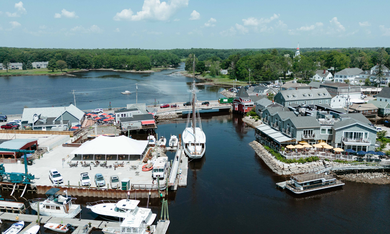 Boating marina listing. Photo Courtesy of @MarriottBonvoy