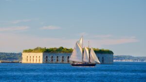 Sailboat with Fort Gorges 2017, Photo Credits: Ian Wilkinson