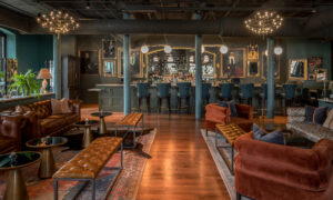 The Lincoln Hotel bar, Photo Credit: PGM Photography