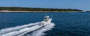 Fore RivFore River Sportfishing cruising on water, Photo Credit: PGM Photographyer Sports Fishing cruising on water, Photo Credit: PGM Photography