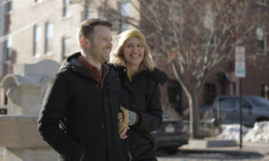 Couple Walking in Downtown Portland, Photo Credits: Knack Factory