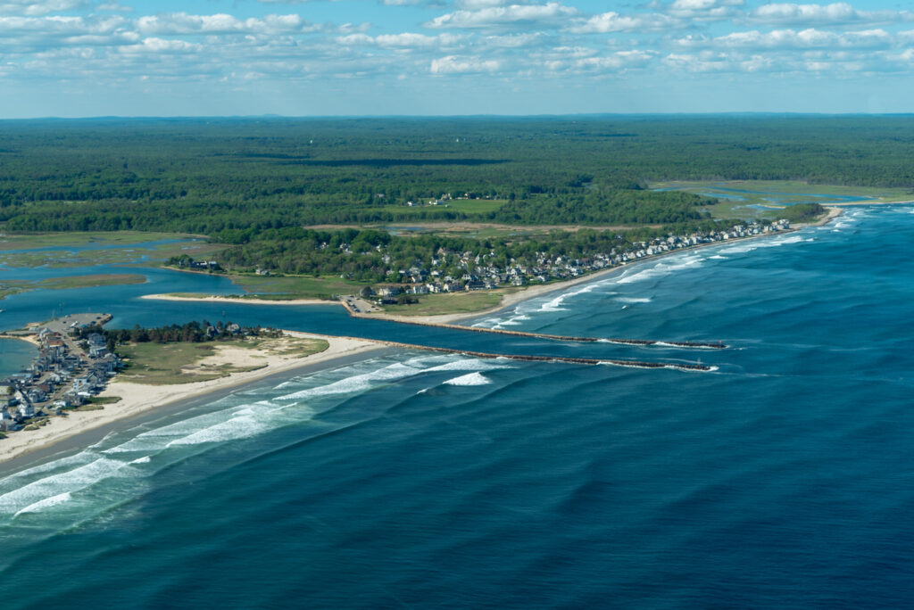 Maine Coast. Photo Credit: Pine Tree Helicopters Maine Coast. Photo Credit: Pine Tree Helicopters