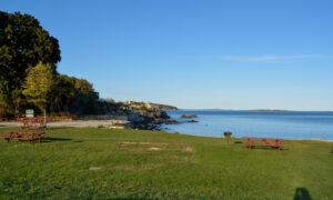 Beach at Fort Williams Park in the fall; Photo Credit: Lauren Witt at Visit Portland
