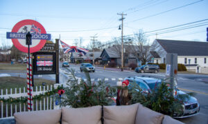 Freeport street in the winter; Photo Credit: Lauren Witt at Visit Portland