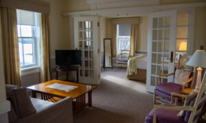 McKernan Inn hotel suite; Photo Credit: Lauren Witt at Visit Portland