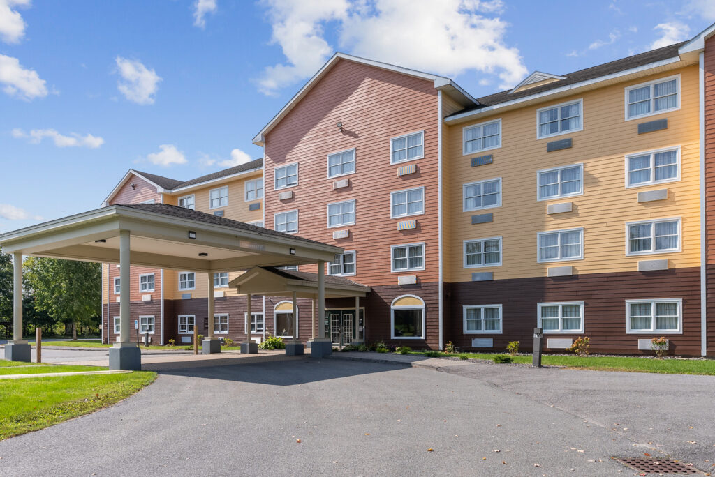 Hotel Exterior. Photo Credit: Ramada by Wyndham Saco/Old Orchard Beach Area