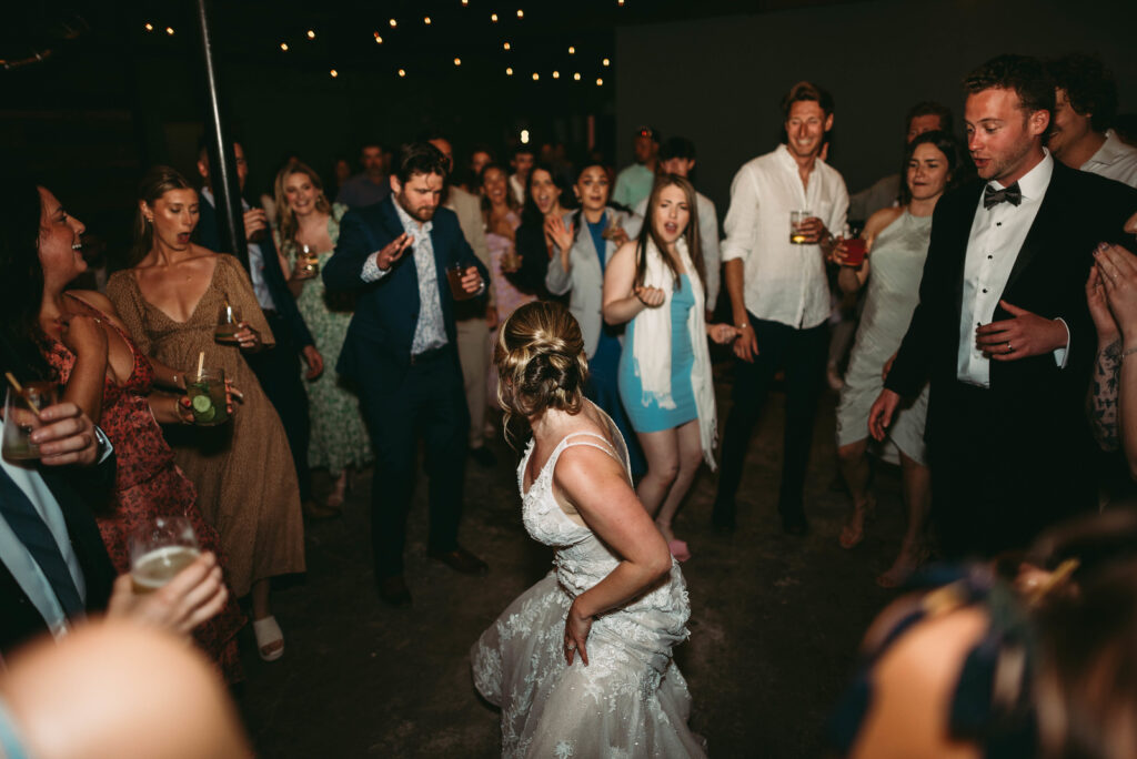 Wedding Reception at Après. Photo Credit: Delaney Levesque