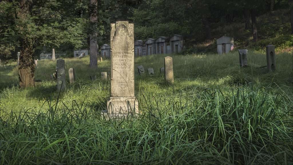 Dunn Family Monument. Photo Credit: Bill Shumaker, Stewards of the Western Cemetery