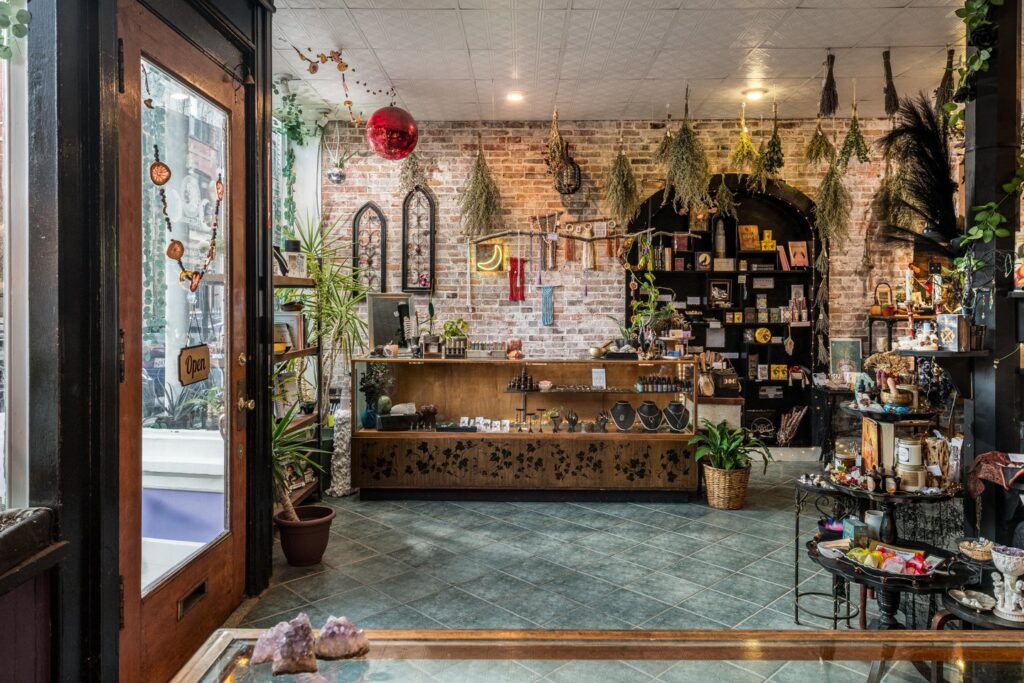 Arcana Interior. Photo Credit: Peter G. Morneau