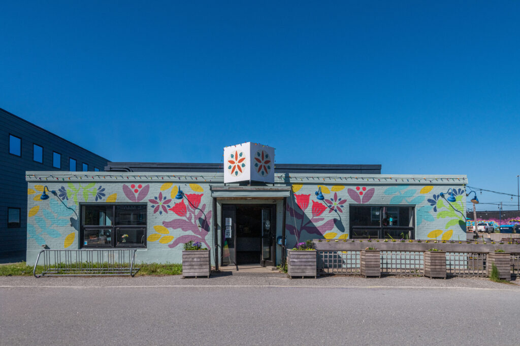 Belleflower Exterior/Mural by Rebecca Volynsky. Photo Credit: Peter G. Morneau