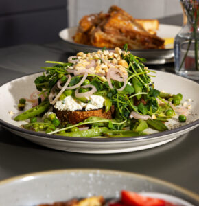 Salad at Bistro Leluco. Photo Credit: Bon Vivants Creative