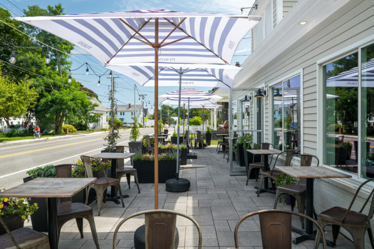 Outdoor Dining. Photo Credit: Peter G. Morneau