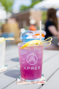 Purple Drink at Après. Photo Credit: Capshore Photography.