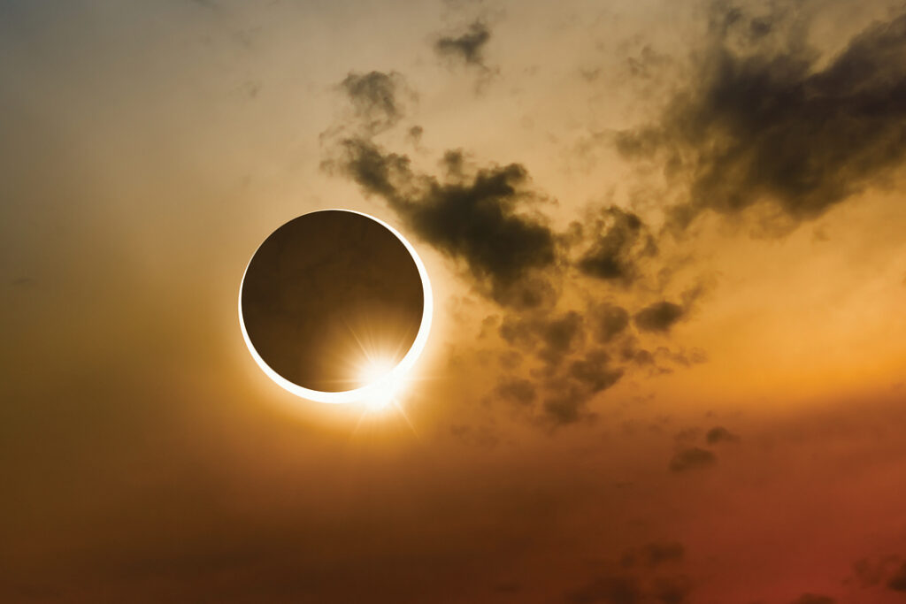 Solar Eclipse Special - Photo Credit: Alouette